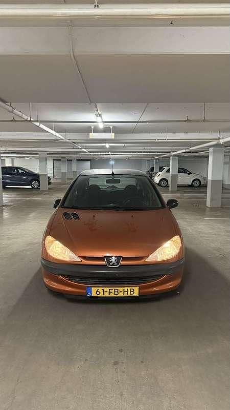 Occasion Peugeot 206 75 PK (55 kW) 2000 Sedan