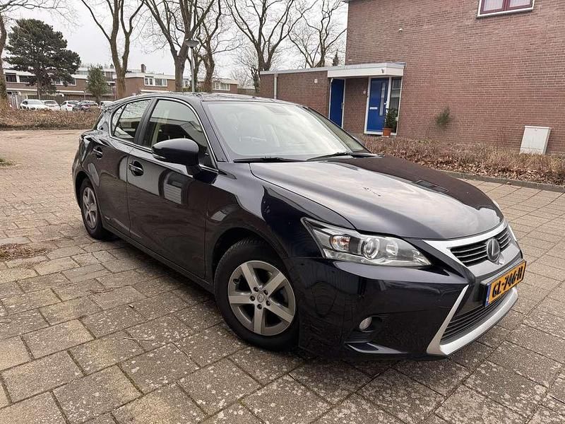 Occasion Lexus CT200h Business Edition 99 PK (72 kW) 2015 Blauw Hatchback