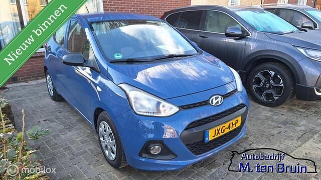 Blauw Occasion 2016 Hyundai i10 Hatchback | € 6.950 (Eerlijke prijs) - Afbeelding 1/3