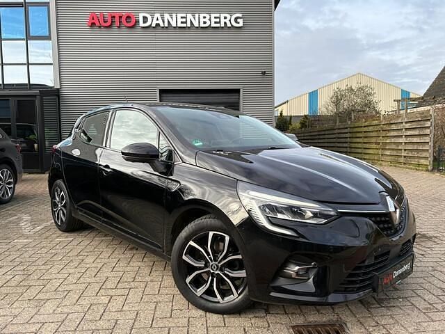 Occasion Renault Clio V Intens 101 PK (74 kW) 2020 Zwart (metallic) Hatchback