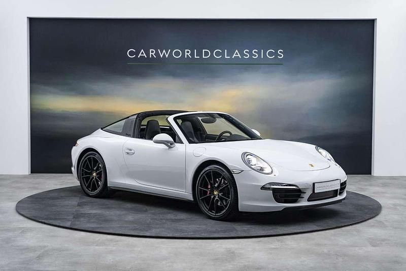Wit, metallic lak Gebruikt 2015 Porsche 911 Targa 4 Cabriolet | € 114.991 - Afbeelding 1/4