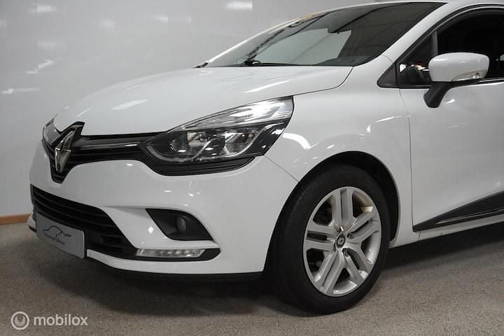 Occasion Renault Clio IV Zen 90 PK (66 kW) 2019 Wit Hatchback
