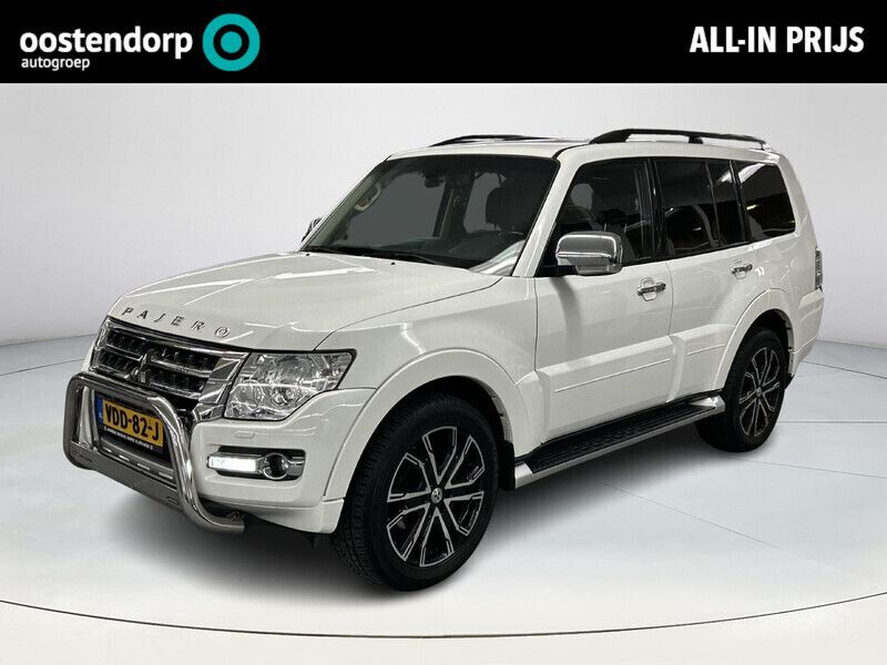 Wit Gebruikt 2018 Mitsubishi Pajero SUV | € 27.900 - Afbeelding 1/4