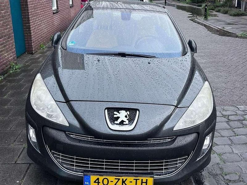 Grijs Gebruikt 2008 Peugeot 308 Hatchback | € 2.200 (Eerlijke prijs) - Afbeelding 1/4