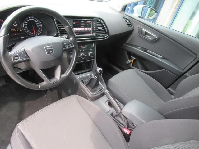 Occasion Seat Leon CONNECT 116 PK (85 kW) 2017 Grijs Hatchback