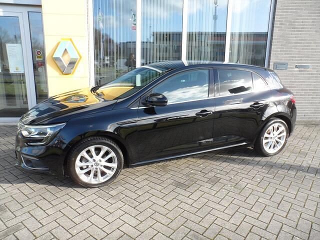Zwart Gebruikt 2016 Renault Mégane IV Zen Hatchback | € 12.500 (Iets duurder) - Afbeelding 1/4