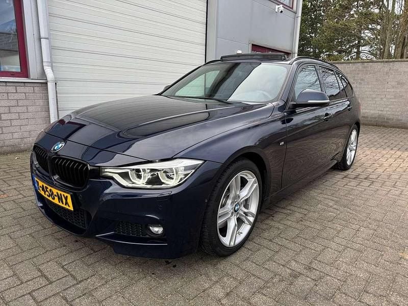Blauw Gebruikt 2016 BMW 340 M Sport Stationwagen | € 25.975 (Eerlijke prijs) - Afbeelding 1/4