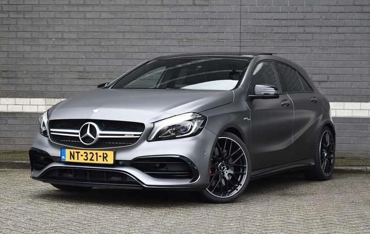 Grijs Gebruikt 2017 Mercedes A45 AMG AMG Hatchback | € 39.999 (Duur) - Afbeelding 1/4