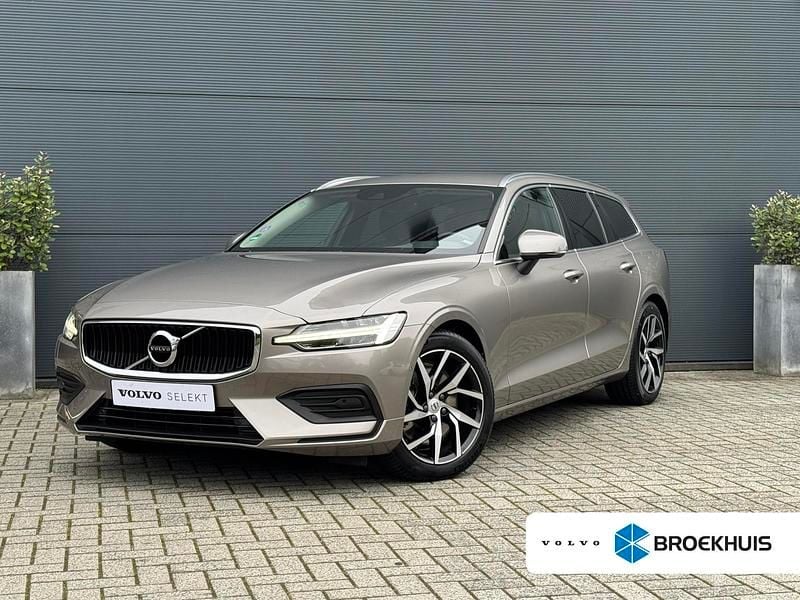 Grijs Gebruikt 2019 Volvo V60 Momentum Stationwagen | € 30.895 (Goede deal) - Afbeelding 1/4