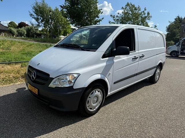 Wit Gebruikt 2012 Mercedes Vito MPV | € 5.200 (Super prijs) - Afbeelding 1/4
