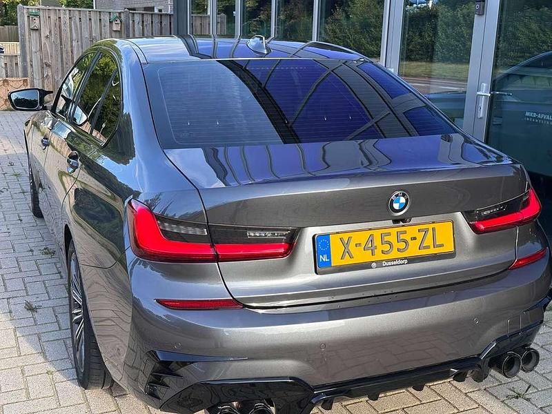 Occasion BMW 320 Executive 184 PK (135 kW) 2019 Grijs Sedan