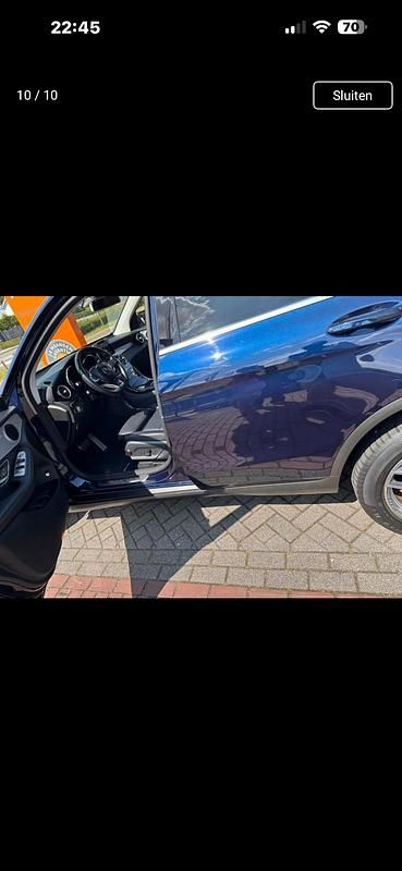 Blauw Occasion 2017 Mercedes GLC350 Premium Plus SUV | € 26.500 - Afbeelding 1/4