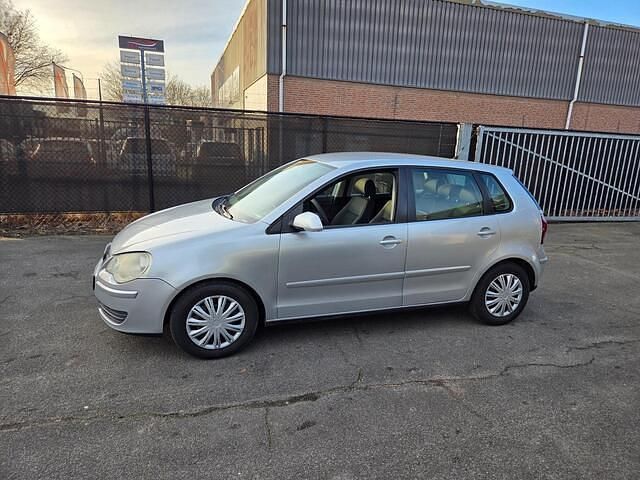 Occasion VW Polo Trendline 69 PK (50 kW) 2007 Grijs Hatchback