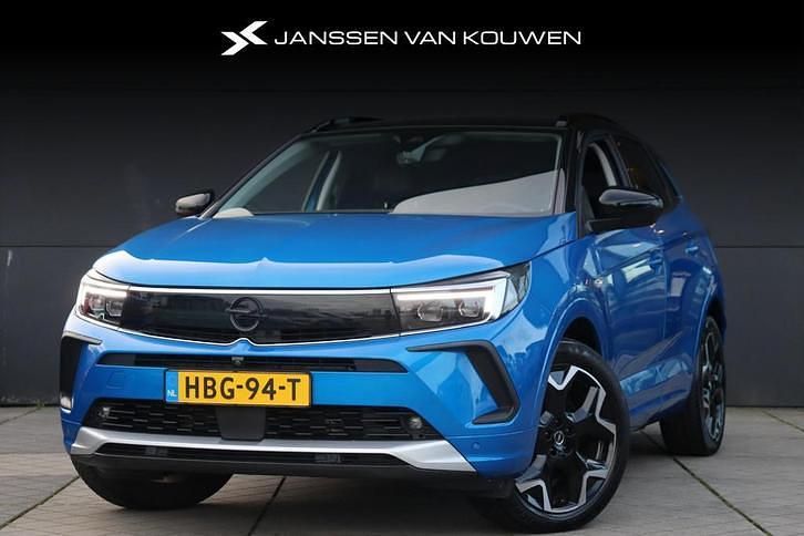 Blauw Occasion 2022 Opel Grandland X Ultimate SUV | € 24.890 (Iets duurder) - Afbeelding 1/4