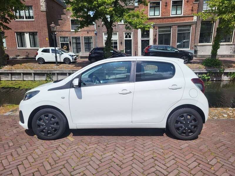 Wit Gebruikt 2014 Peugeot 108 Active Hatchback | € 4.490 (Eerlijke prijs) - Afbeelding 1/4
