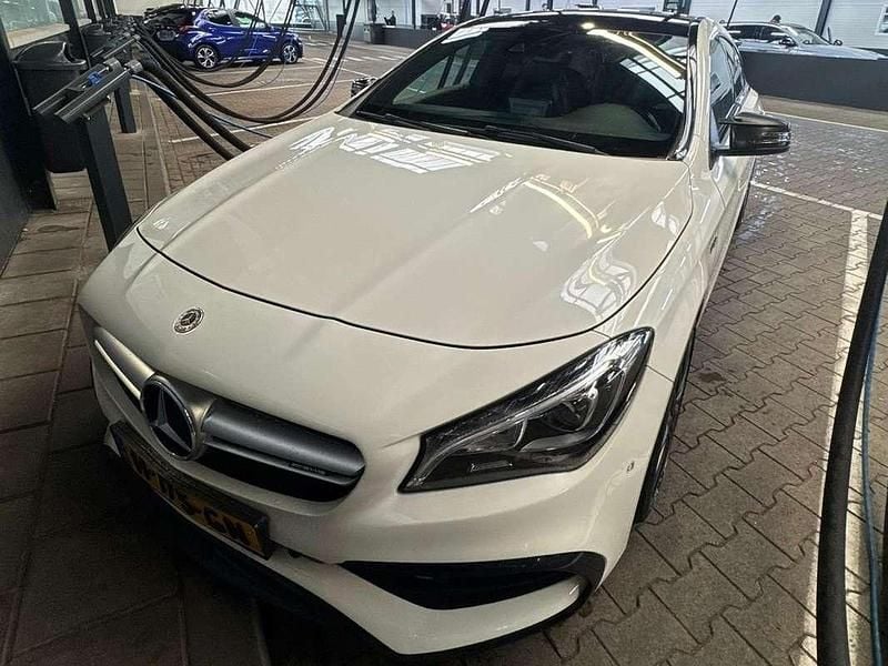Occasion Mercedes CLA45 AMG AMG 381 PK (280 kW) 2018 Wit Stationwagen