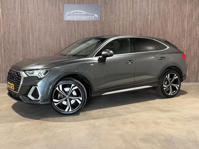 Grijs Gebruikt 2021 Audi Q3 Sportback S-Line SUV | € 39.900 (Super prijs) - Afbeelding 1/4