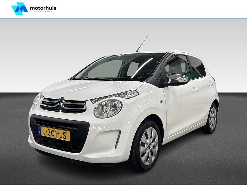 Wit Occasion 2020 Citroën C1 Feel Hatchback | € 9.440 (Eerlijke prijs) - Afbeelding 1/4