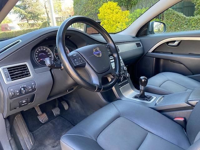 Occasion Volvo S80 Kinetic 163 PK (119 kW) 2010 Beige Sedan