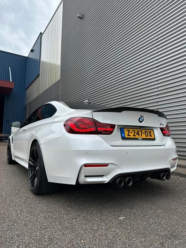Occasion BMW M4 M Performance 431 PK (317 kW) 2015 Wit Coupé