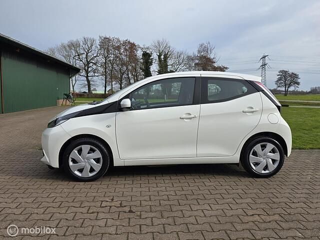 Occasion Toyota Aygo 69 PK (50 kW) 2018 Wit Hatchback