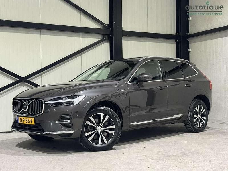 Grijs Gebruikt 2021 Volvo XC60 Business Edition SUV | € 34.940 (Super prijs) - Afbeelding 1/4