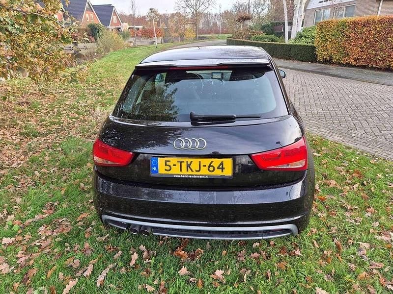 Zwart Gebruikt 2014 Audi A1 Admired Hatchback | € 10.900 (Goede deal) - Afbeelding 1/4