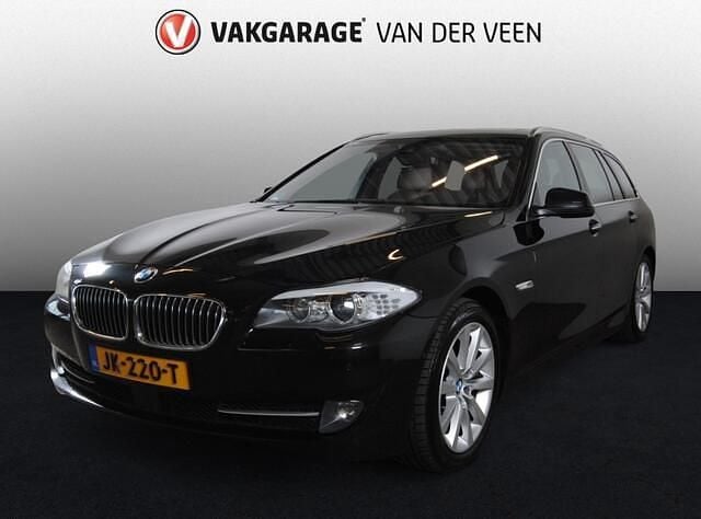Zwart Gebruikt 2012 BMW 535 Executive Stationwagen | € 11.945 (Goede deal) - Afbeelding 1/3