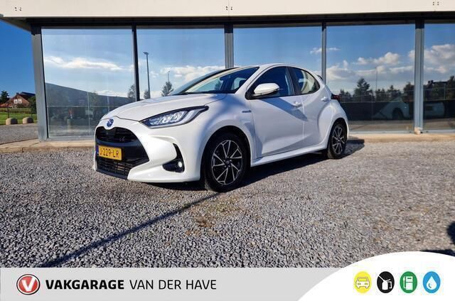 Wit Gebruikt 2020 Toyota Yaris Edition Hatchback | € 19.990 (Goede deal) - Afbeelding 1/4
