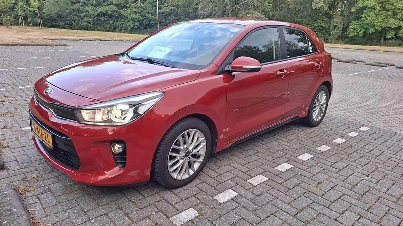 Occasion 2017 Kia Rio Sedan | € 9.000 (Goede deal) - Afbeelding 1/4