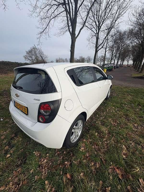 Occasion Chevrolet Aveo LT 86 PK (63 kW) 2011 Wit Hatchback