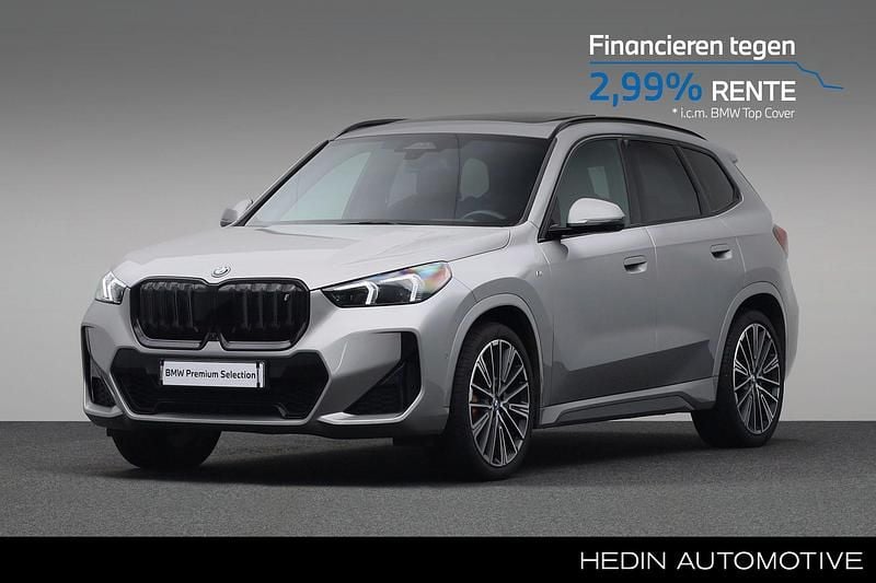 Grijs Occasion 2023 BMW iX1 Comfort Edition SUV | € 44.880 (Duur) - Afbeelding 1/4