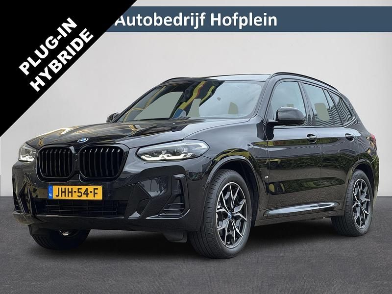 Zwart Occasion 2023 BMW X3 Executive SUV | € 51.890 (Eerlijke prijs) - Afbeelding 1/4