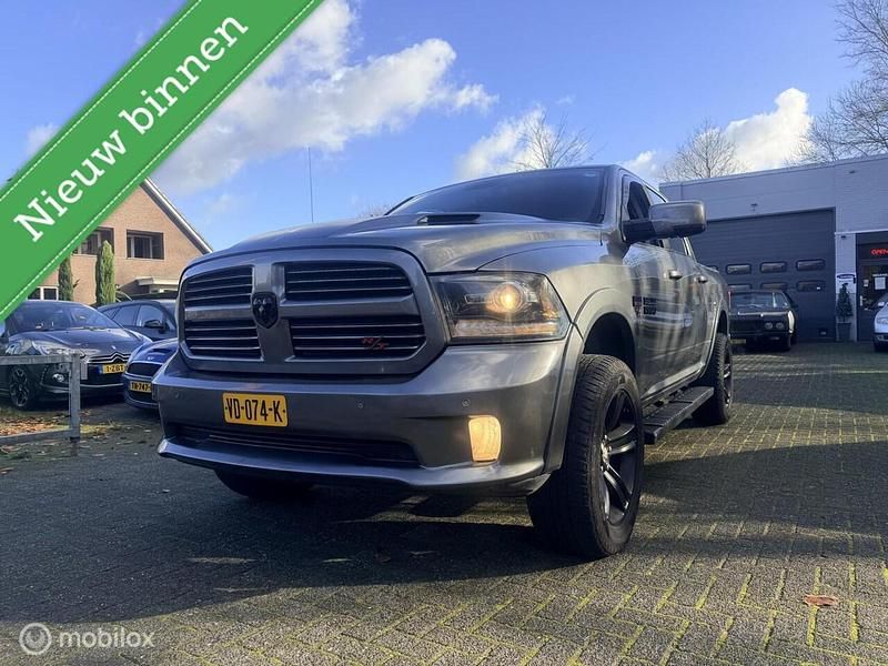 Grijs Occasion 2013 Dodge Ram Pickup | € 17.450 (Eerlijke prijs) - Afbeelding 1/4