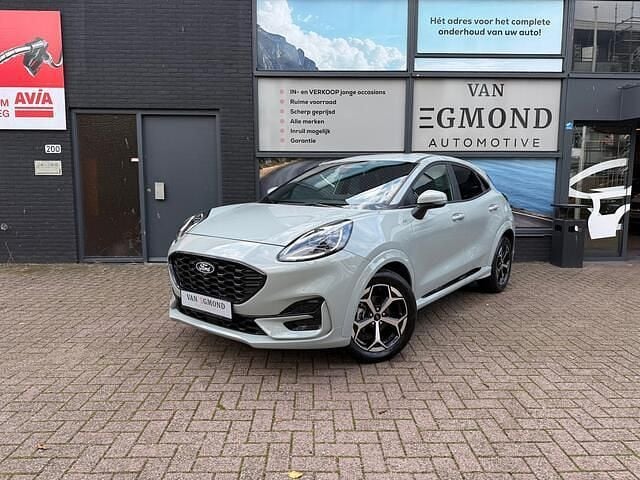 Grijs Nieuw 2025 Ford Puma Gen-E ST-Line SUV | € 28.950 (Super prijs) - Afbeelding 1/4