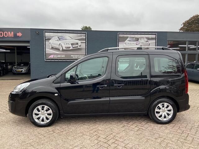 Zwart Gebruikt 2016 Peugeot Partner Tepee Access MPV | € 9.995 (Eerlijke prijs) - Afbeelding 1/4