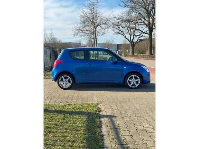 Afbeelding 4/4
