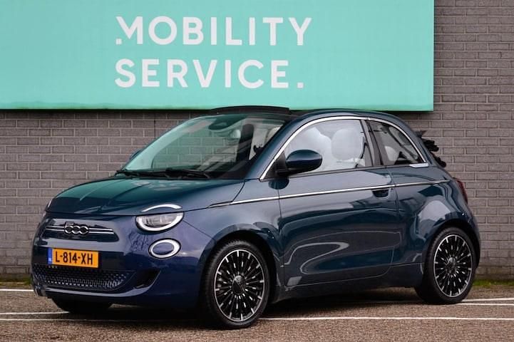 Occasion Fiat 500e La Prima 86 kW (118 PK) 2021 Groen (metallic) Cabriolet