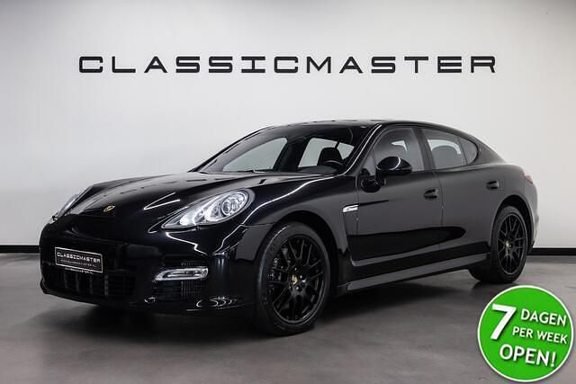 Zwart Gebruikt 2009 Porsche Panamera Turbo Sedan | € 59.950 - Afbeelding 1/4
