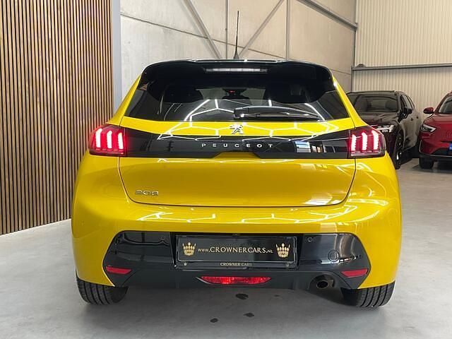 Occasion Peugeot 208 Allure 101 PK (74 kW) 2021 Geel (metallic) Hatchback