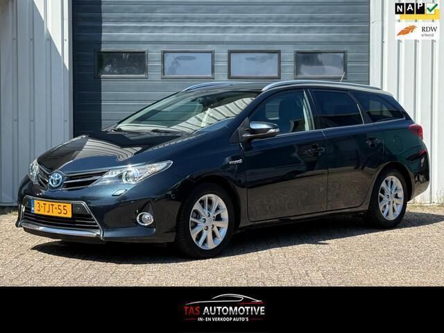 Grijs Gebruikt 2014 Toyota Auris Touring Sports Stationwagen | € 7.950 (Goede deal) - Afbeelding 1/4