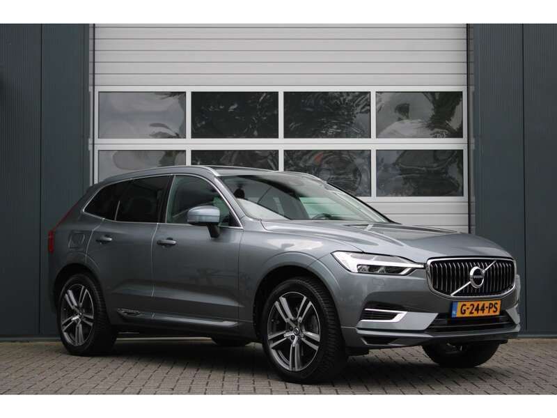 Grijs Gebruikt 2019 Volvo XC60 Inscription SUV | € 35.950 (Eerlijke prijs) - Afbeelding 1/4