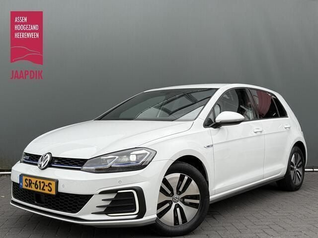 Wit Gebruikt 2018 VW Golf VII GTE Hatchback | € 18.899 (Goede deal) - Afbeelding 1/3