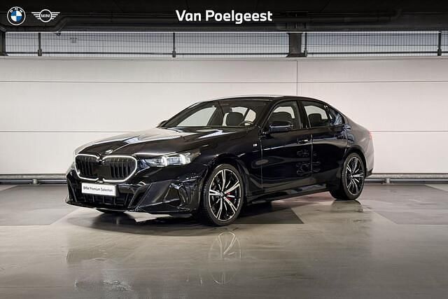 Zwart Occasion 2024 BMW 520 Executive Sedan | € 56.900 - Afbeelding 1/4