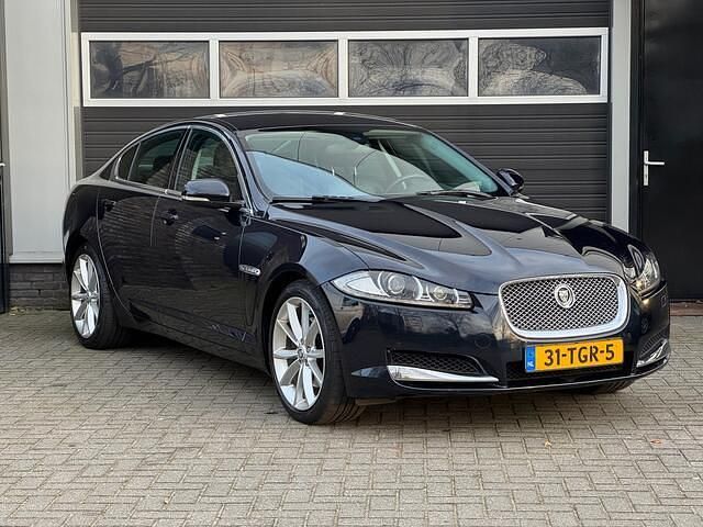 Occasion Jaguar XF 190 PK (139 kW) 2012 Blauw Sedan
