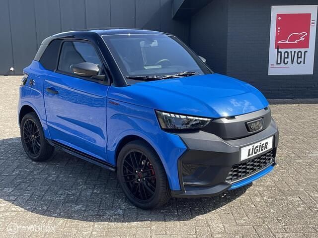Blauw Nieuw 2025 Ligier JS50 Hatchback | € 21.995 - Afbeelding 1/4