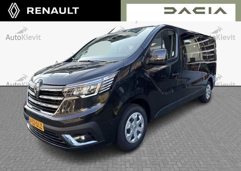 Zwart Nieuw 2024 Renault Trafic Van | € 29.950 - Afbeelding 1/3