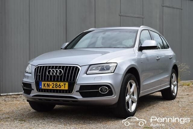 Grijs Gebruikt 2016 Audi Q5 Sport SUV | € 20.950 (Goede deal) - Afbeelding 1/4
