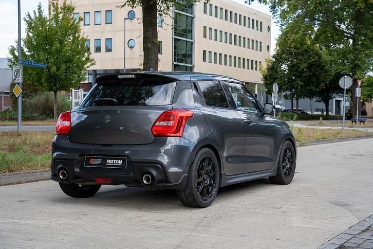 Gebruikt 2018 Suzuki Swift Sport | € 16.250 (Eerlijke prijs) - Afbeelding 1/4