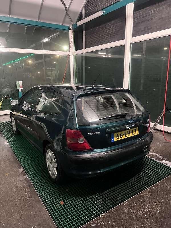 Groen Gebruikt 2003 Honda Civic S Hatchback | € 1.000 (Goede deal) - Afbeelding 1/4